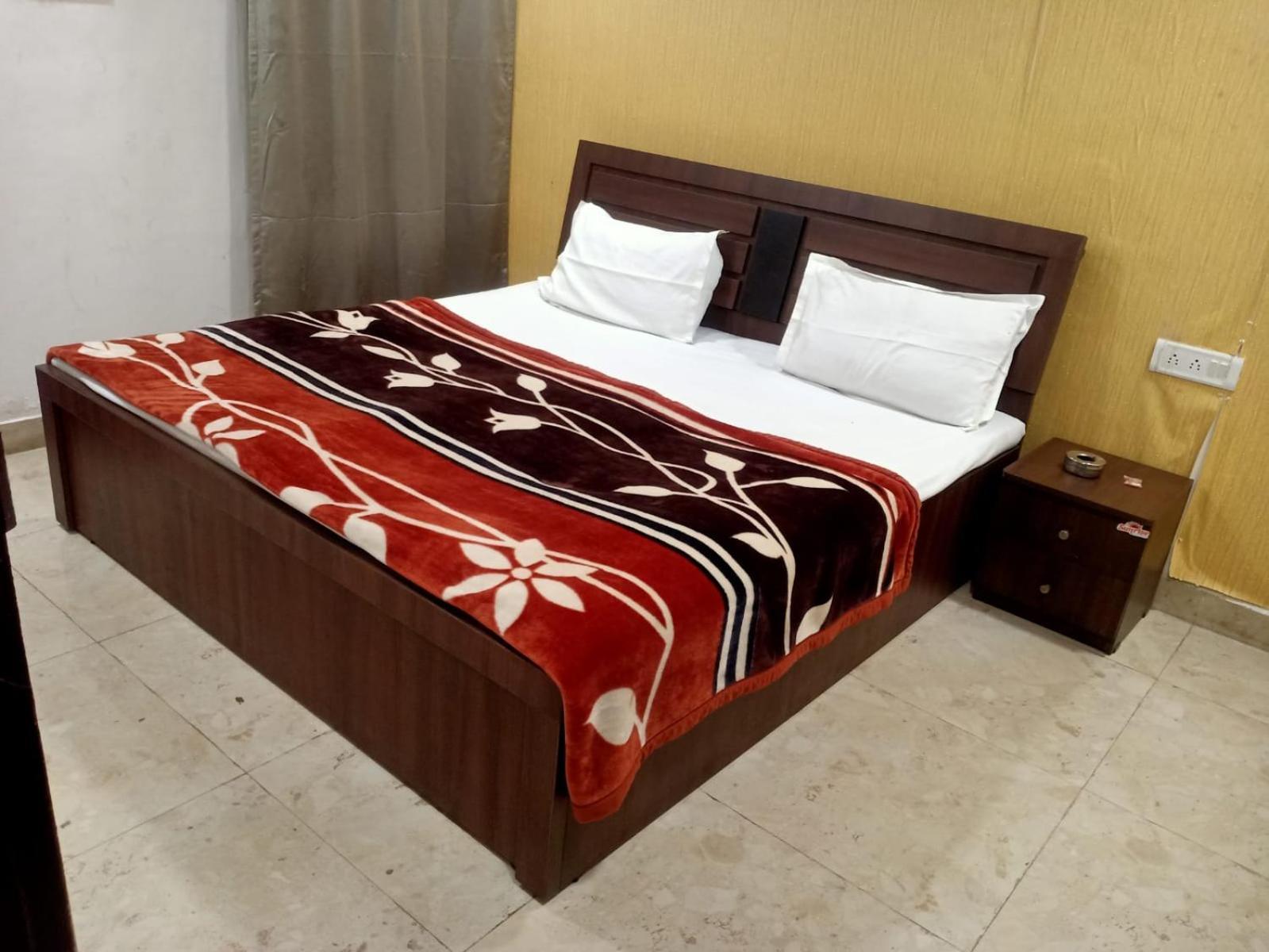 Sapphire Palace 3 Hotel Jaipur Dış mekan fotoğraf