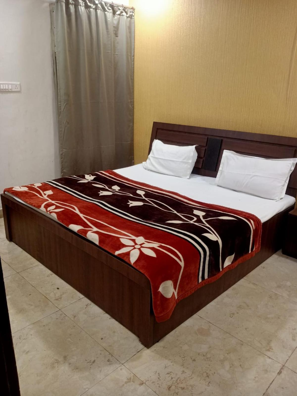 Sapphire Palace 3 Hotel Jaipur Dış mekan fotoğraf
