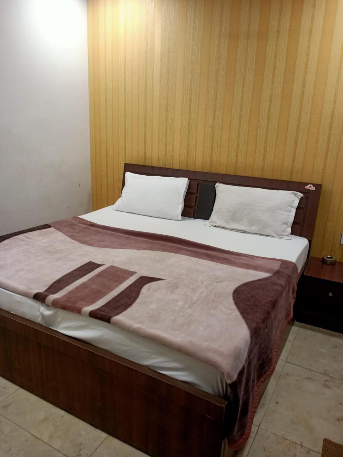 Sapphire Palace 3 Hotel Jaipur Dış mekan fotoğraf
