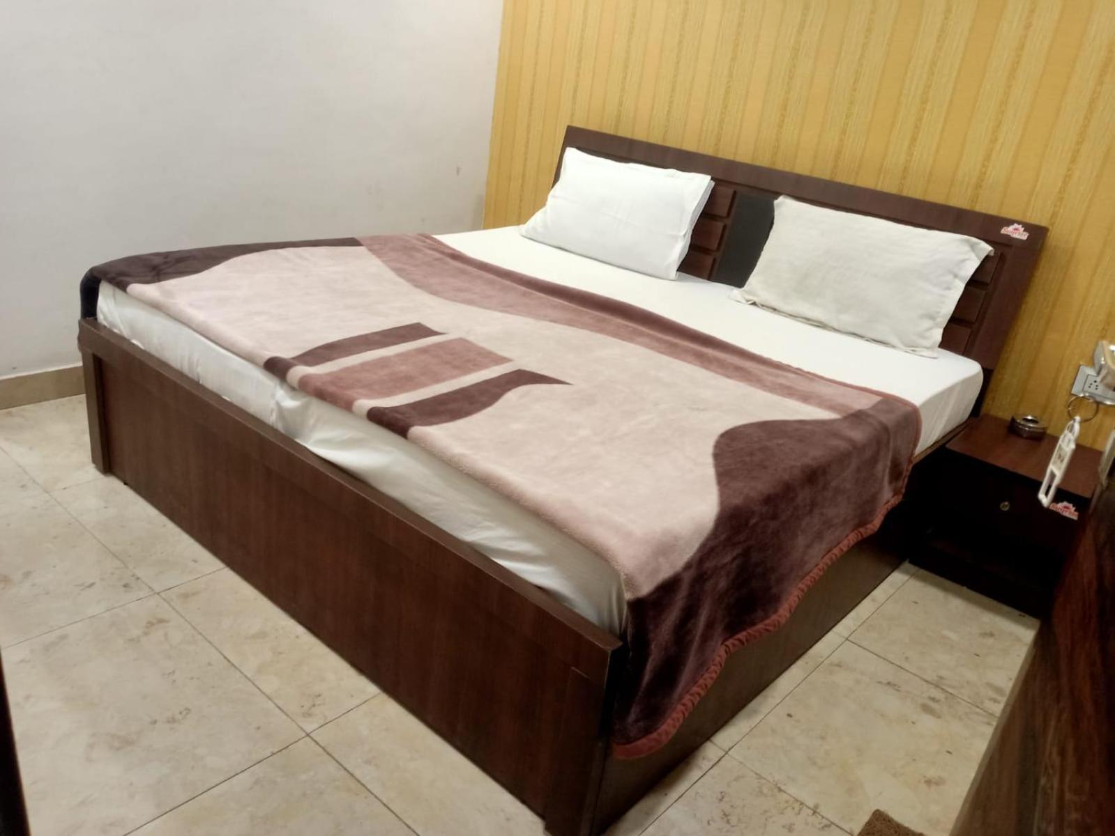 Sapphire Palace 3 Hotel Jaipur Dış mekan fotoğraf